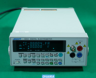 8252 デジタルエレクトロメータ イメージ1