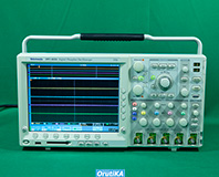 DPO4054 デジタル フォスファ オシロスコープ イメージ1