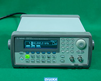 33220A ファンクションジェネレータ イメージ1