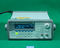 33220A ファンクションジェネレータ イメージ1