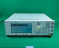 E4428C (6GHz) アナログ信号発生器 イメージ1